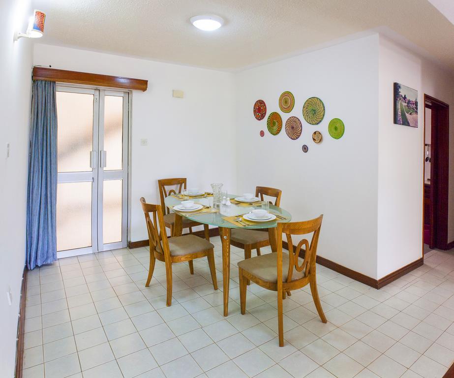 Golf Course Apartments كامبالا المظهر الخارجي الصورة